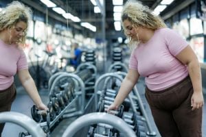 Sporten en afvallen: kies je voor cardio of kracht?