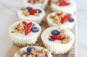 Frozen Yoghurt cups
