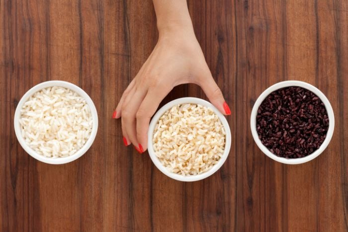 Zilvervliesrijst vs. witte rijst: welke rijst is gezonder?