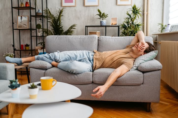 Moe na het eten? Voorkom je after dinner dip met deze tips