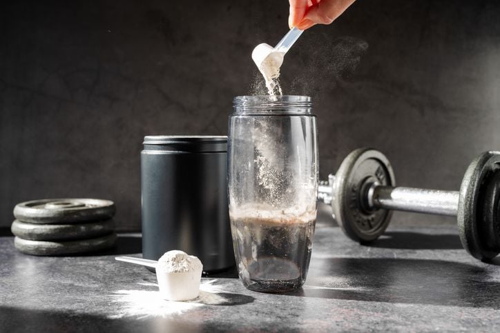 Creatine nadelen: wat zijn de mogelijke bijwerkingen?