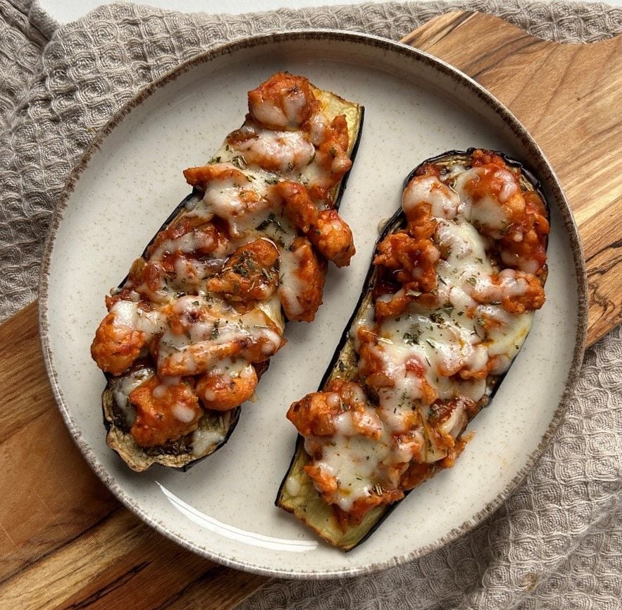 Auberginepizza’s met kipgehakt