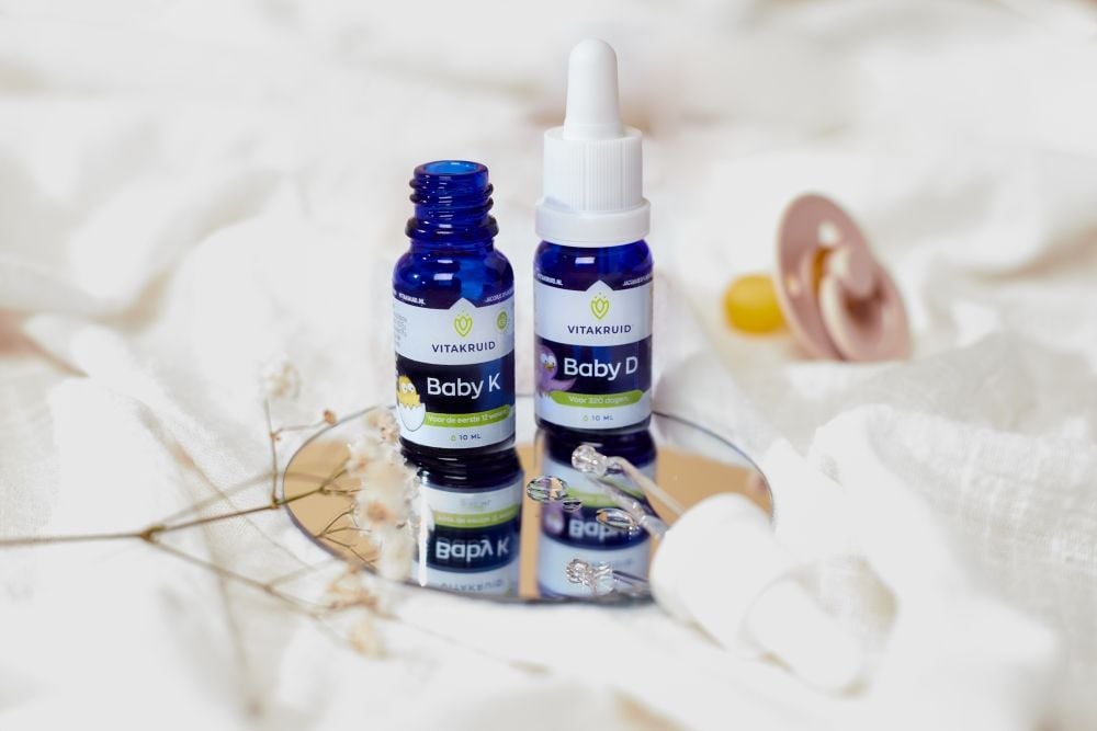 Vitamine D & K voor je baby: waarom, hoeveel en tot wanneer?
