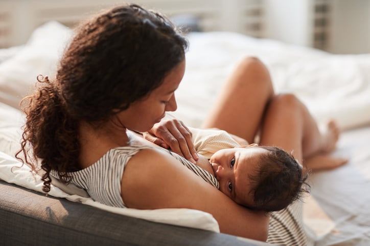 Voeding voor mijn baby: hoeveel, wanneer en waarom?